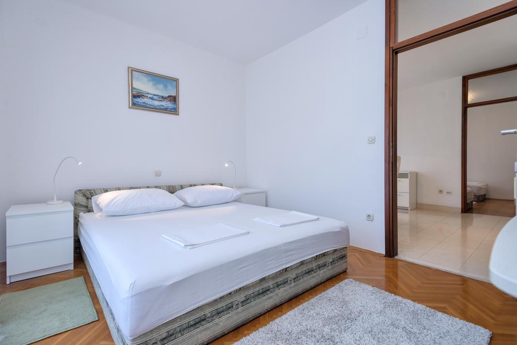 Mi Apartment Stari Grad  Exterior photo